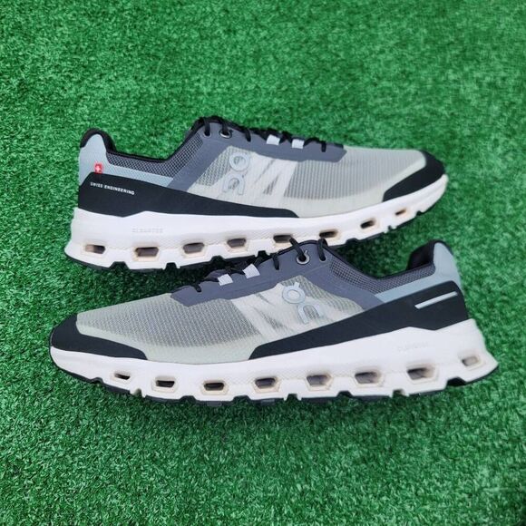 On Running Shoes - On Cloudvista 2 - Women's running shoes - Size 11
